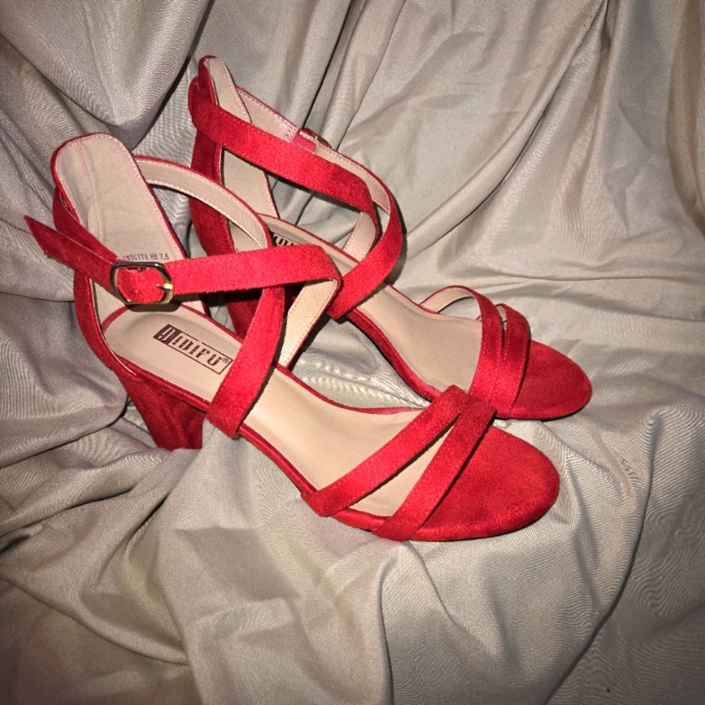 Women's Red Velvet 3" heels